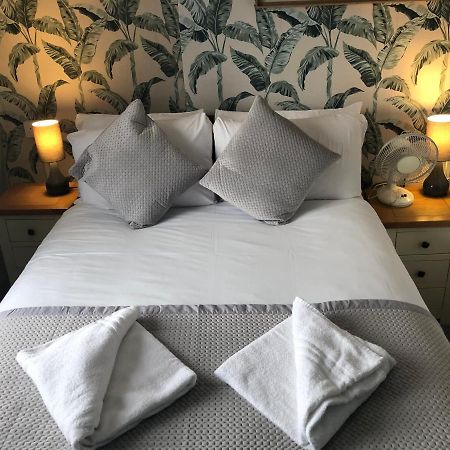 Parkwood Hotel Лондон Екстериор снимка