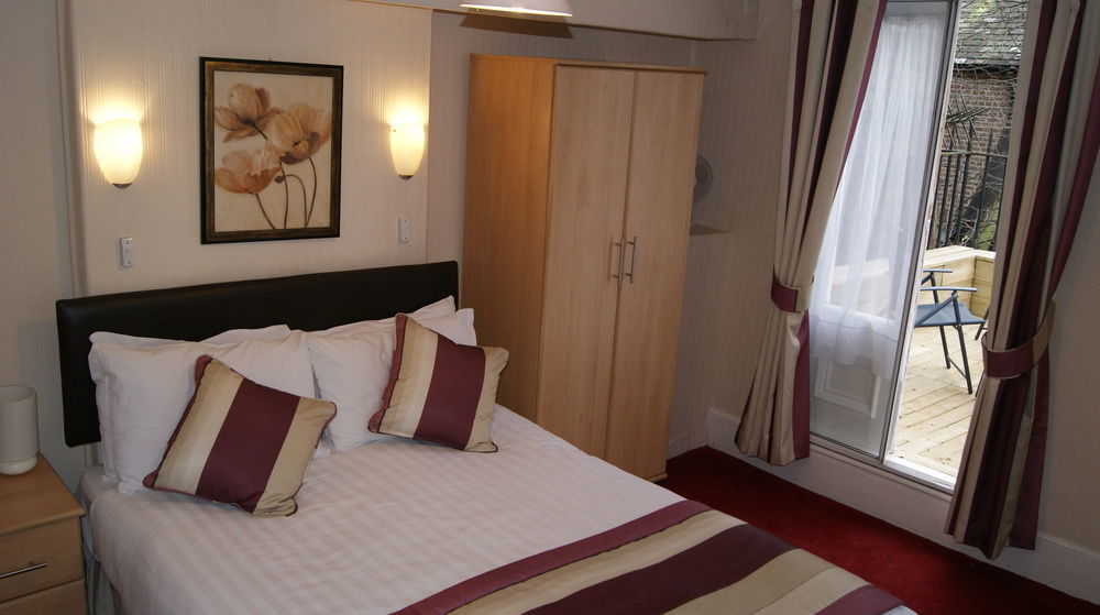Parkwood Hotel Лондон Екстериор снимка